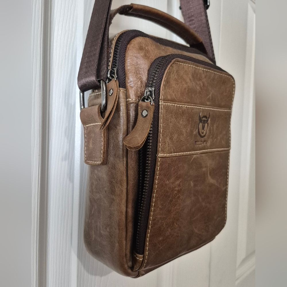 Bull Captain Genuine leather mens messenger business And travel bag Crossbody - Picture 3 of 10